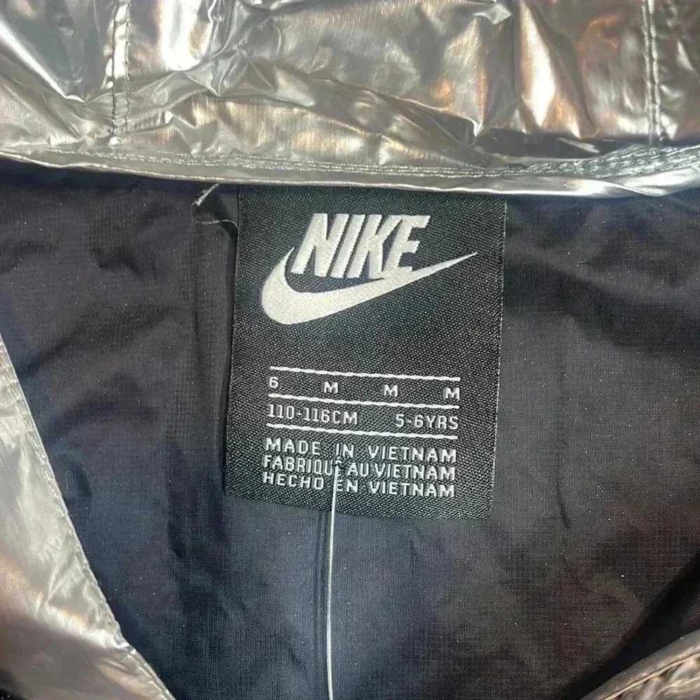 Nike metallic cool gray jacket size 6. - Picture 3 of 7